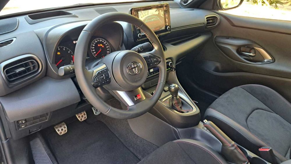 Toyota GR Yaris 1.6 T Extreme Premium (nacional c/ 10.800 km)