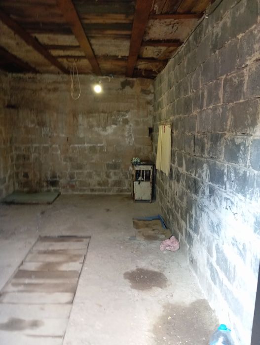 Сдам капитальный гараж в аренду между по.Освобождения и Смычкой