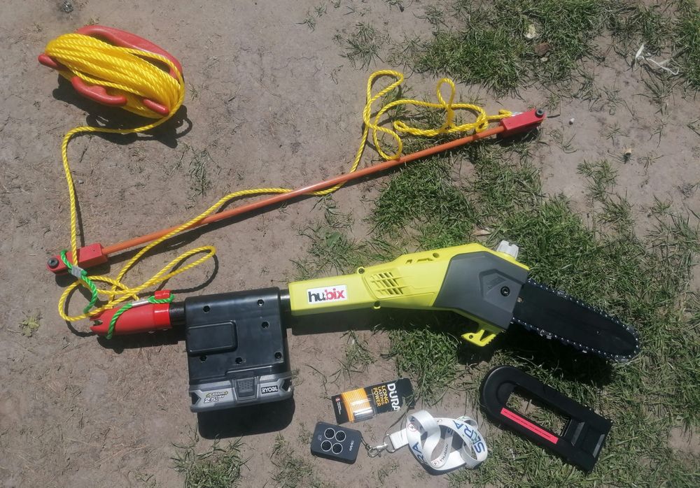 Цепная пила на акомуляторе 18V с пультом д/у