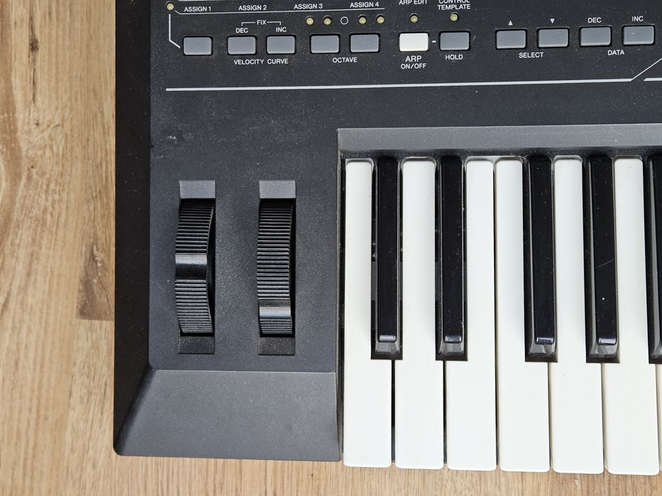 Yamaha KX-25 klawiatura sterująca