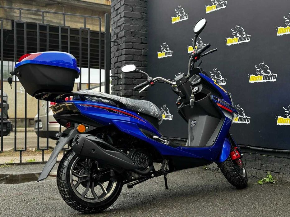 Скутер SPARK SP150S-18