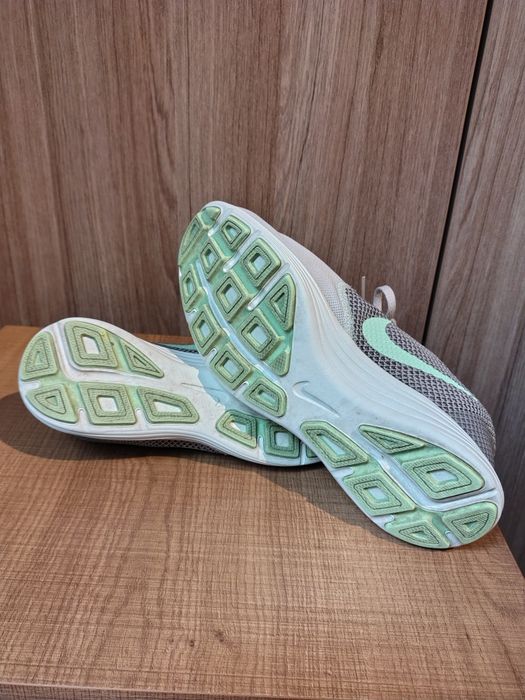 Buty Nike rozmiar 40,5