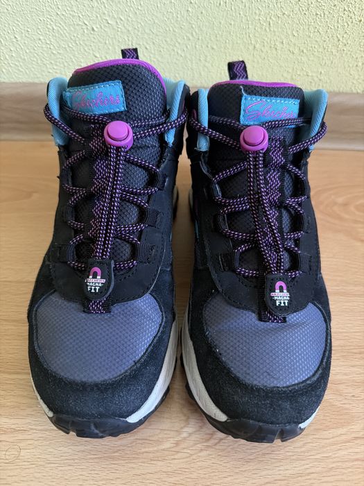 skechers черевики для дівчинки, 35 розмір