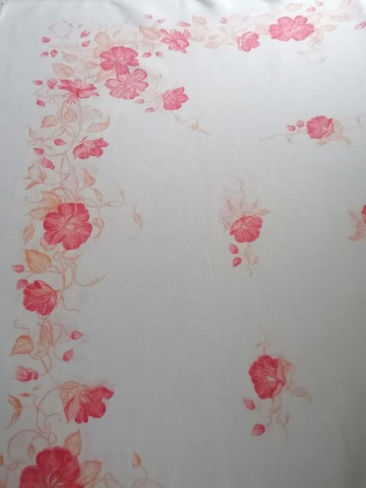 Obrus lniany z czasów PRL