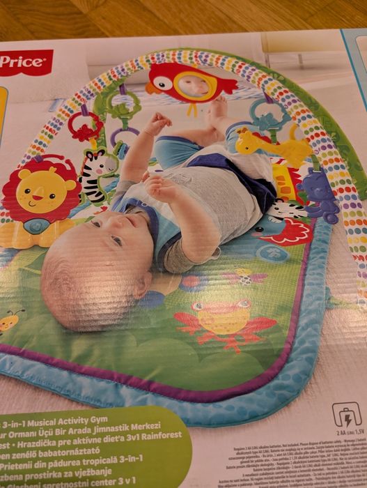 Mata z pałąkami Fisher Price 0+ lusterko