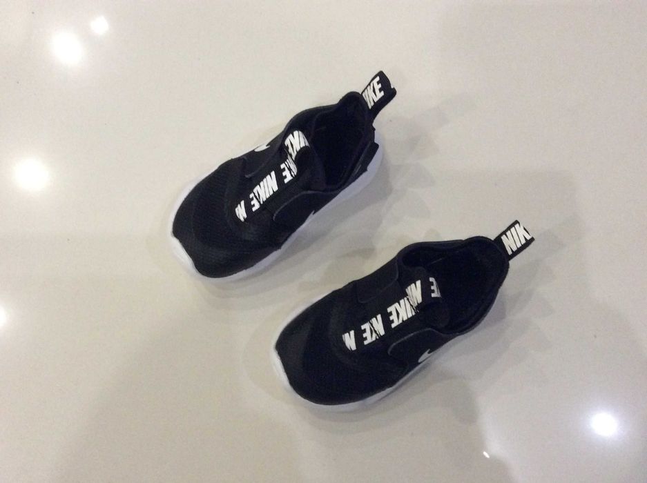 кроссовки Nike (Indonesia) 22.5 р.