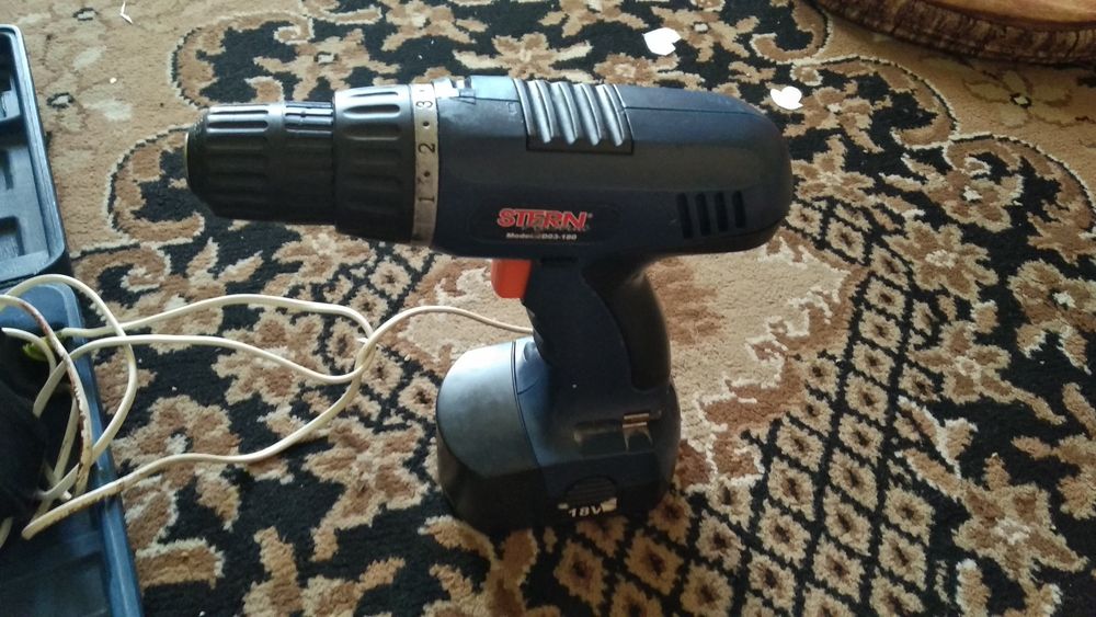 Продам шуруповёрт