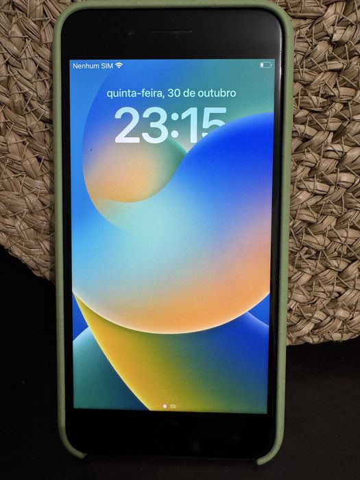 iPhone 8 Plus 256 GB64739546679810124