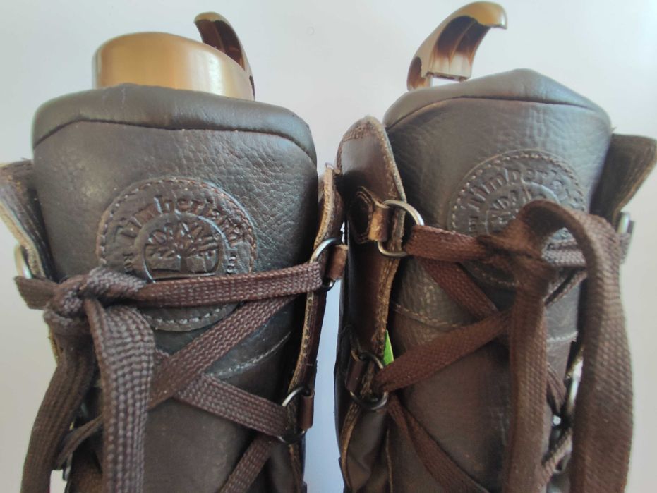 - Timberland - Śniegowce, kozaki r. 6,5W / 37,5