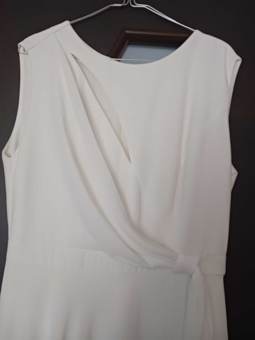 Elegancka suknia ślubna Diana znanej pracowni krawieckiej