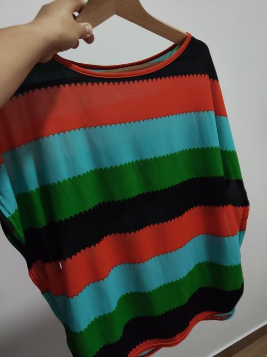 Blusa usada para desocupar