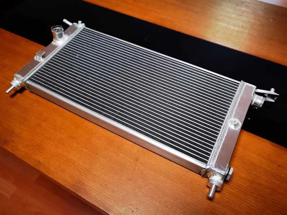 Radiador Opel Corsa GSi Turbo C20XE Manual 1993 a 1999