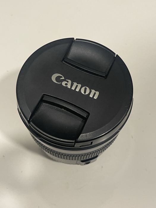 Canon 20mm 2.8EF