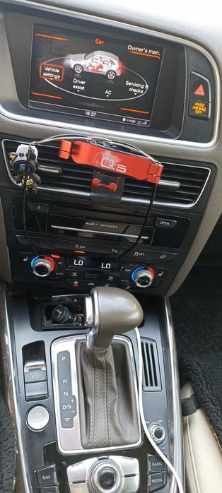 Продам ауді Q5 2014р 3.0 D