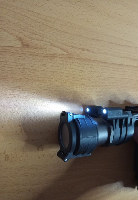 Lanterna tática  airsoft com grip