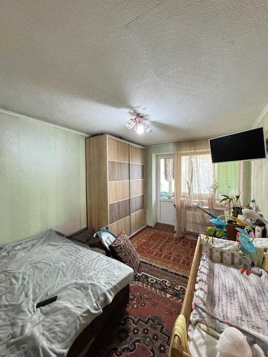 Продаж 2-кімнатної квартири в Немішаєве (район коледжу)