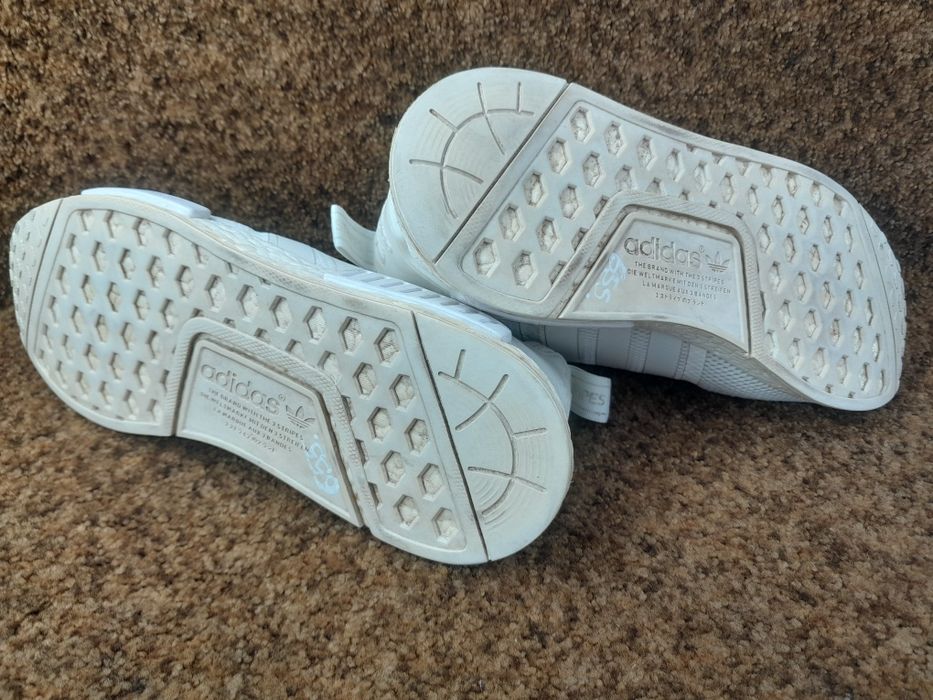 Кросівки літо оригінал Adidas NMD 42 розмір.
