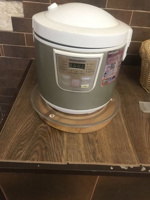 Продам мультиварку