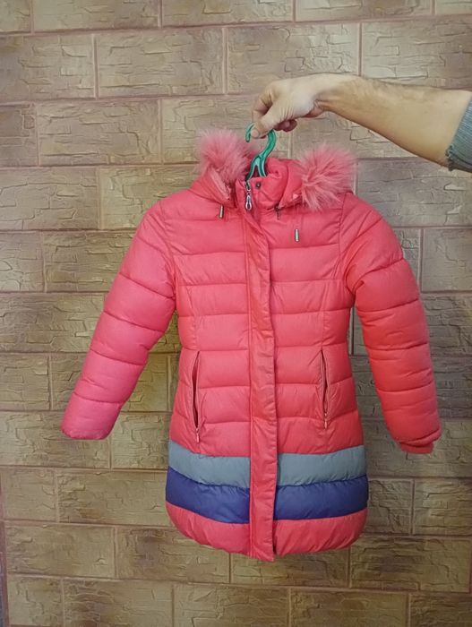 Продам Дитячу Зимню курточку