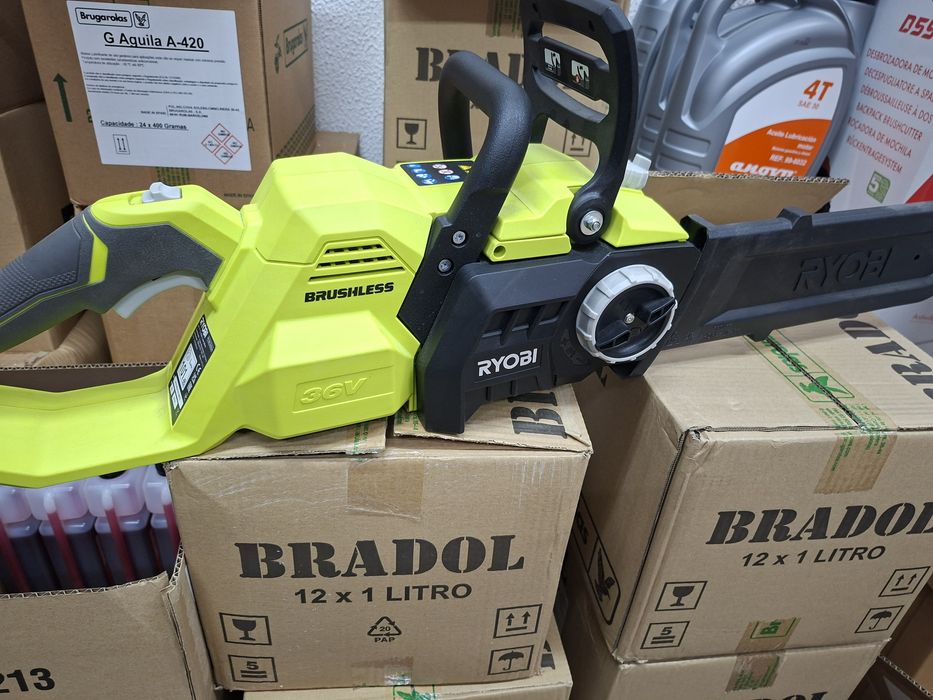 Motoserra a bateria Ryobi 36v