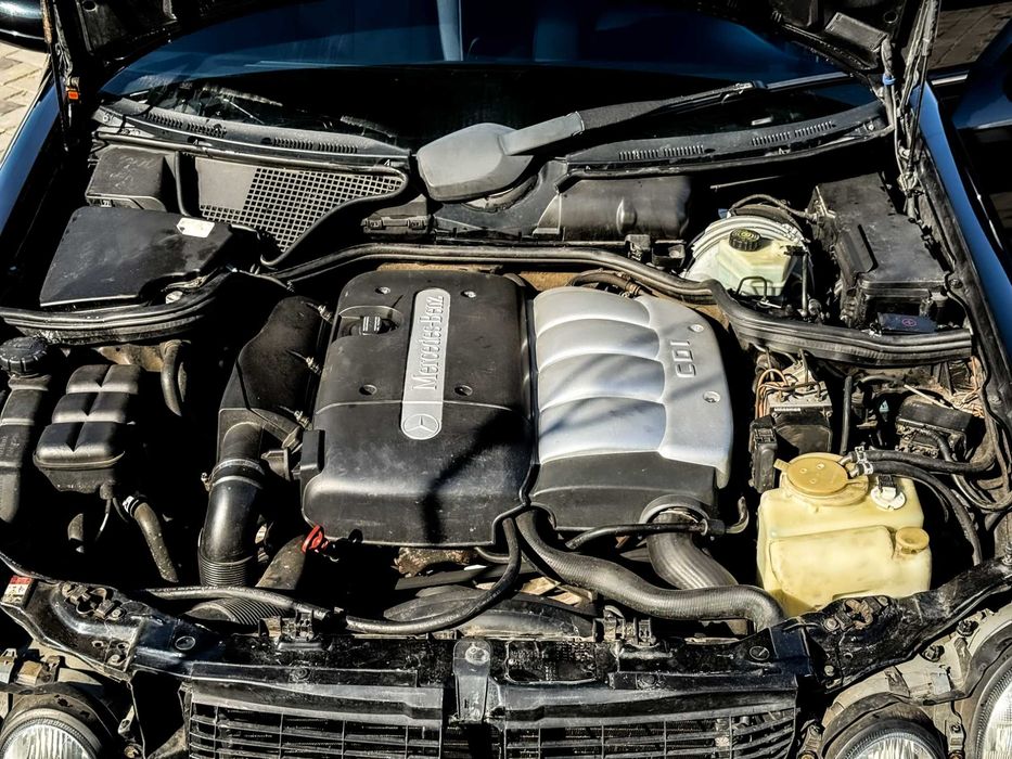 Mercedes Benz E-class W210 220CDI автомат