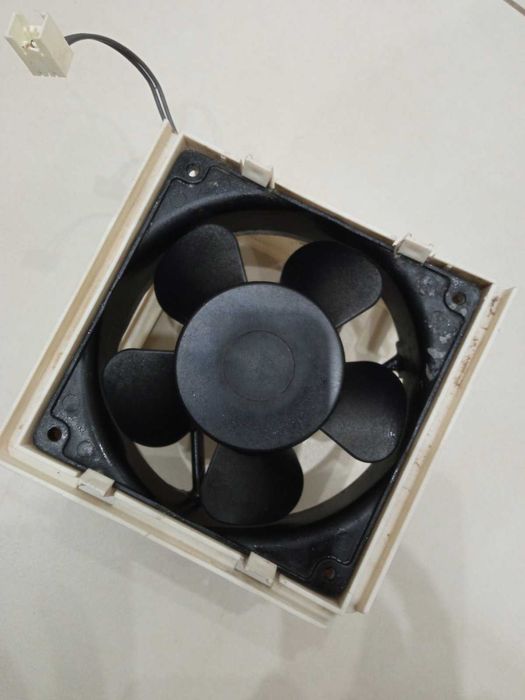 Продам компрессор