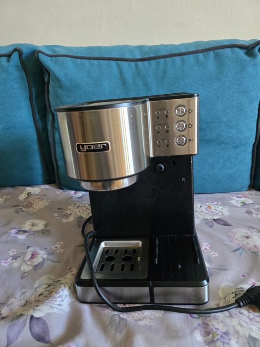 Sprzedam Ekspres do kawy Ciśnieniowy Automatyczny Yoer INOX 20bar 1350W  plus Spieniacz Mleka