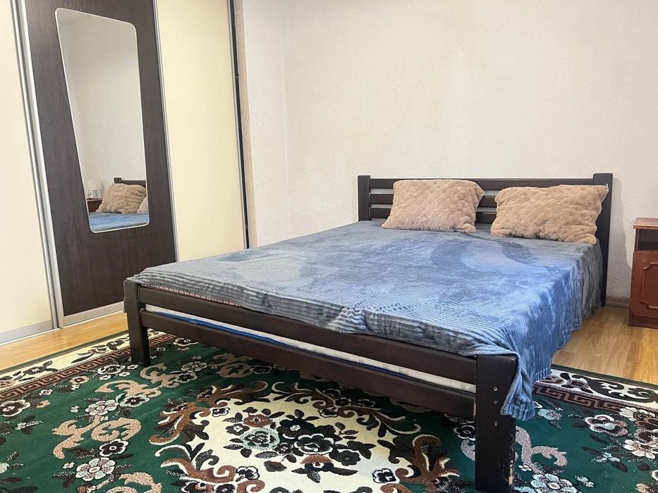 Оренда! Квартира в будинку. Вул. Макаренка.