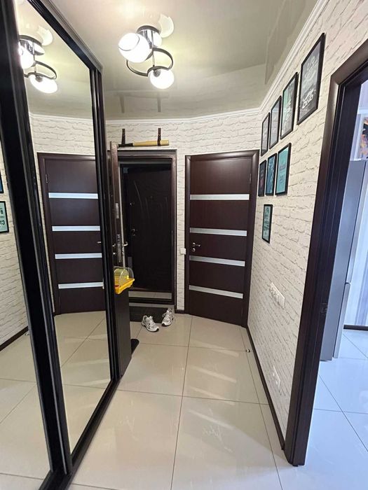 Продается 2-х ком квартира на Артема. Возможна продажа по Сертификату