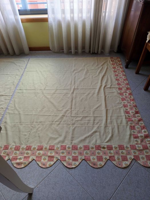 Edredon de aquecimento cama solteiro, almofadas e estores/cortinas