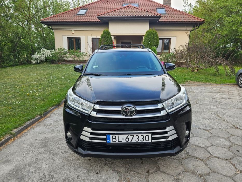 Toyota Highlander Sprzedam Highlandera w dobrym stanie technicznym