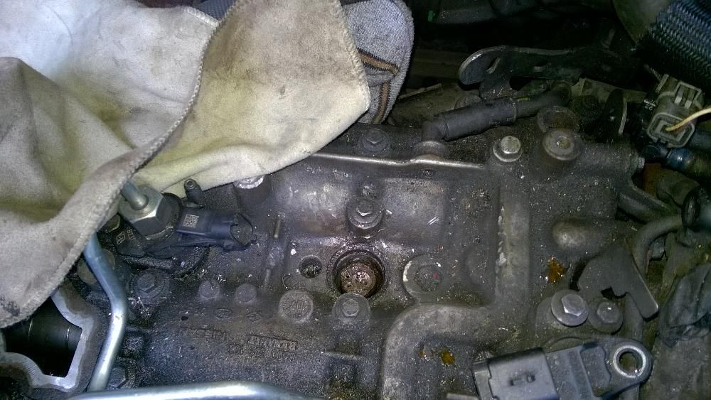 Wyciąganie wtryskiwacza, wtryskiwaczy i świecy żarowej- zapieczonych