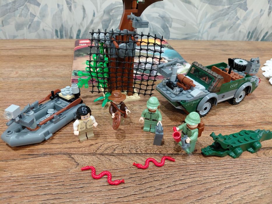 Lego Indiana Jones 7625