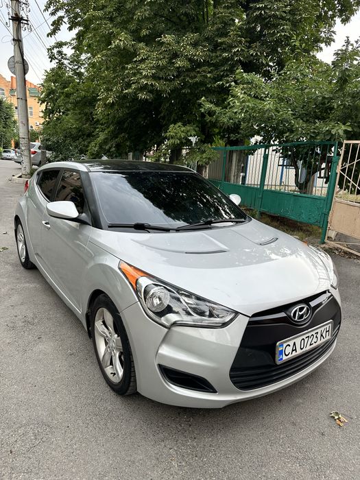 Hyunday Veloster