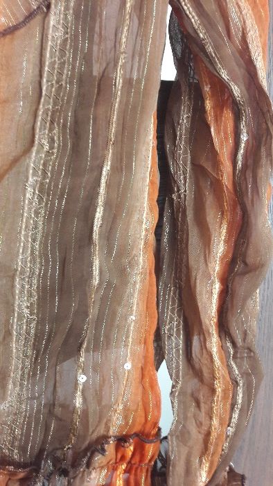 Bluzka na okazje na imprezę ze złotą nitką rozmiar XS/S