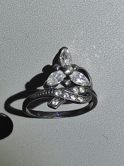 Срібне кільце, обручка, каблучка з біркою розмір 17,8, серебряное