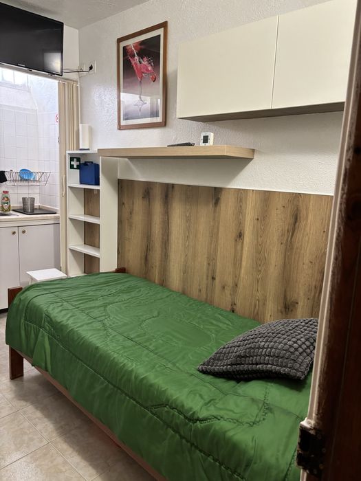 Room for Rent – Private Entrance