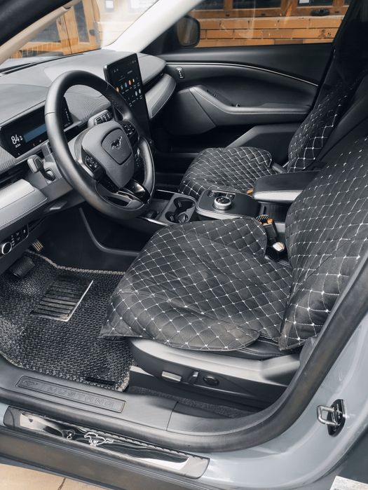 Ford Mustang Mach E 2023