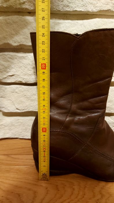 Kozaki Ryłko na koturnie