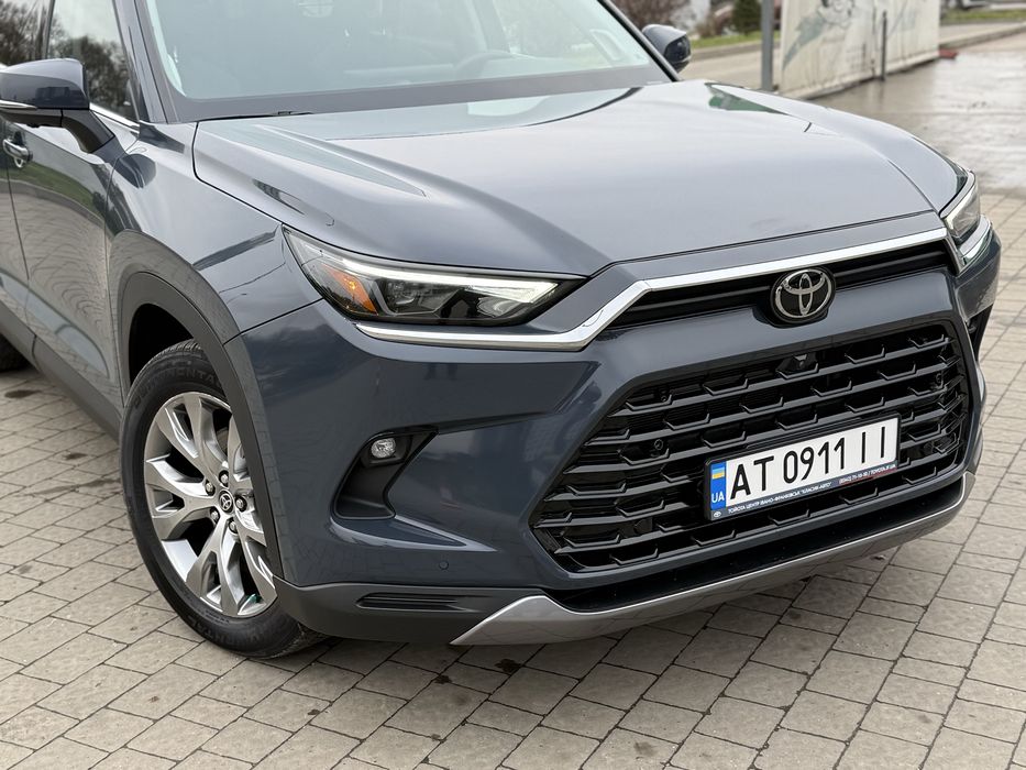 Авто Toyota Grand Highlander Hybrid Limited 2.5 гібрид 2024 рік