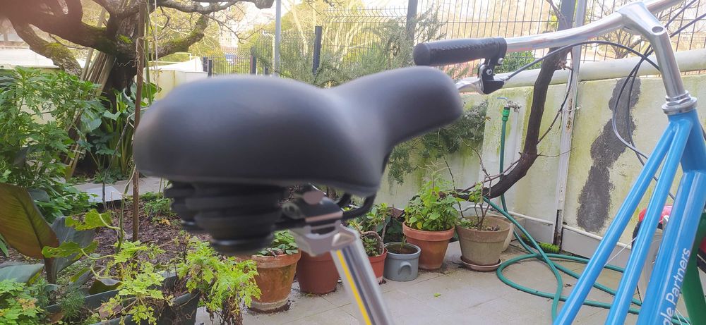 Bicicleta Google Partners como nova