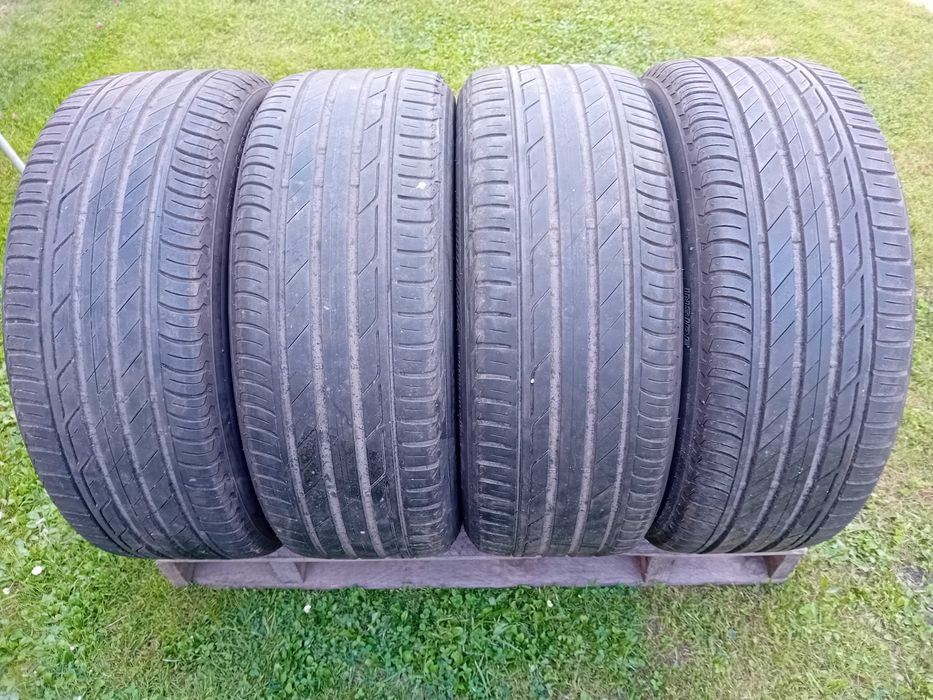 Opony 215/50/18 Bridgestone bieżnik 6mm i 5mm 17 rok F-VAT