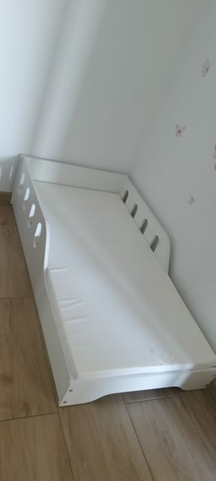 Sprzedam łóżko dziecięce