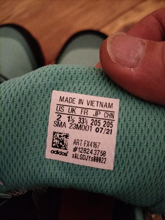 Adidas TERREX CONTINENTAL Nowe buty zimowe dla chłopca 33 i 1/2 nowe