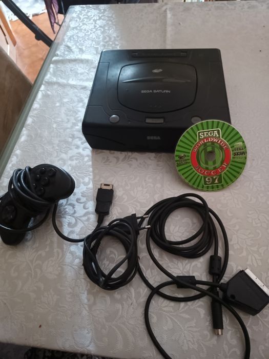 Sega saturn antiga