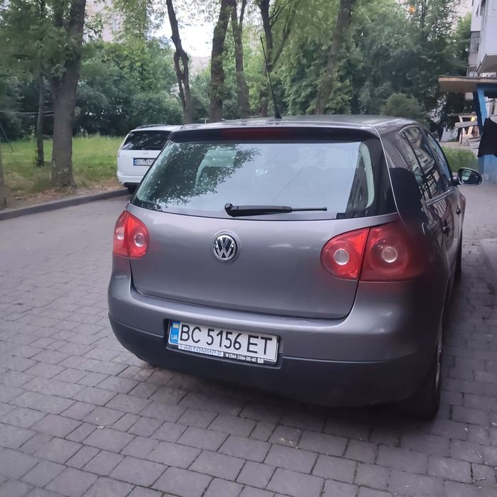 Продам гольф 5 1.6 бензин 4250