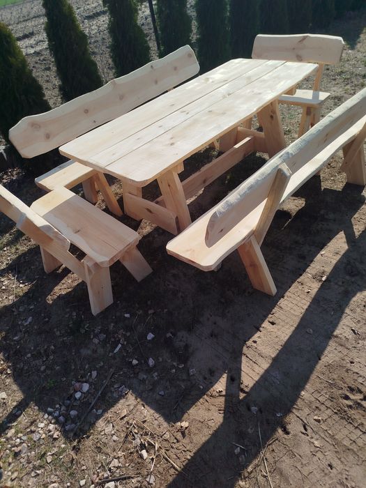Zestaw Mebli Ogrodowych Stół+ 4 Ławki