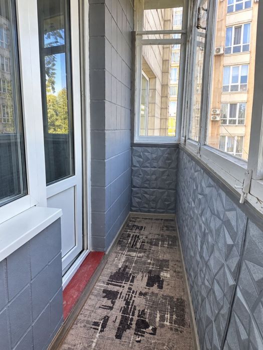 Продам 1к квартиру Голосіівськтй район Метрологічна
