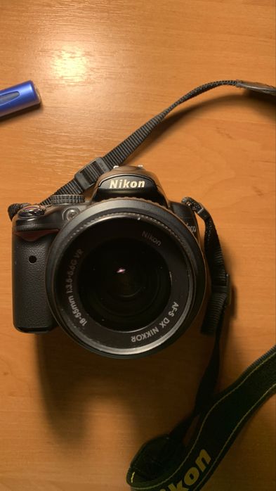 Фотоаппарат Nikon D5000