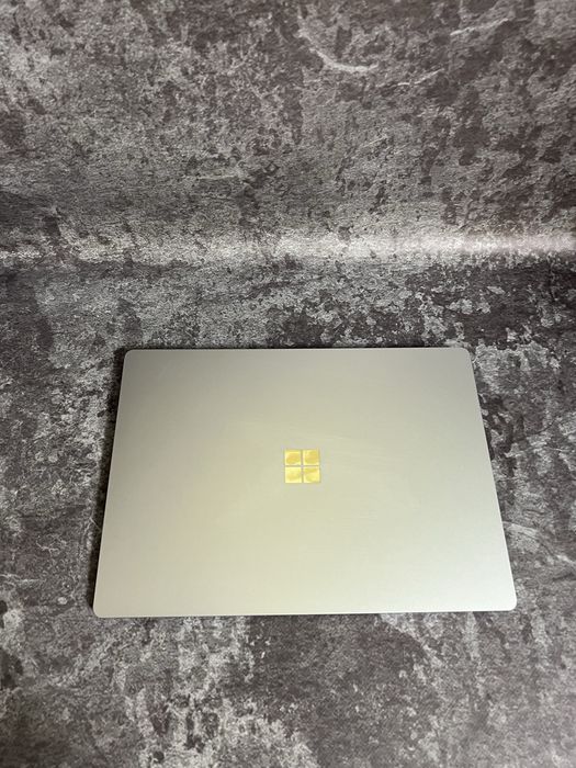 Microsoft Surface Laptop 5, i7-1265u, RAM 16, SSD 512, 2K Touch АКБ 12 циклів